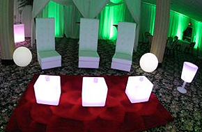 LED Illuminated Cubes